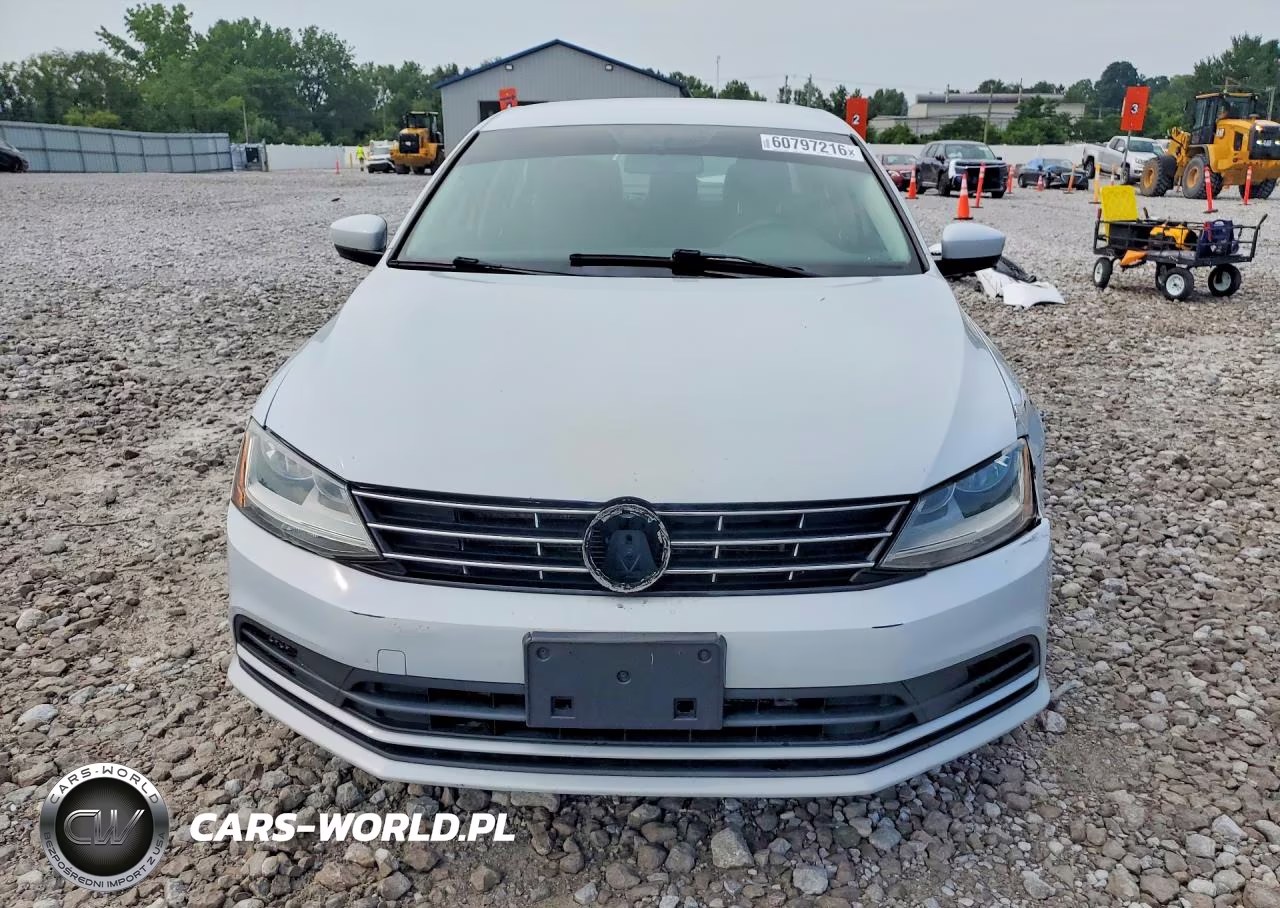 2018 Volkswagen Jetta S VIN:3VW2B7AJ3JM215242 - 5