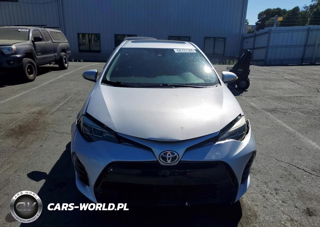 2018 Toyota Corolla Se VIN:2T1BURHE4JC008028 - 5