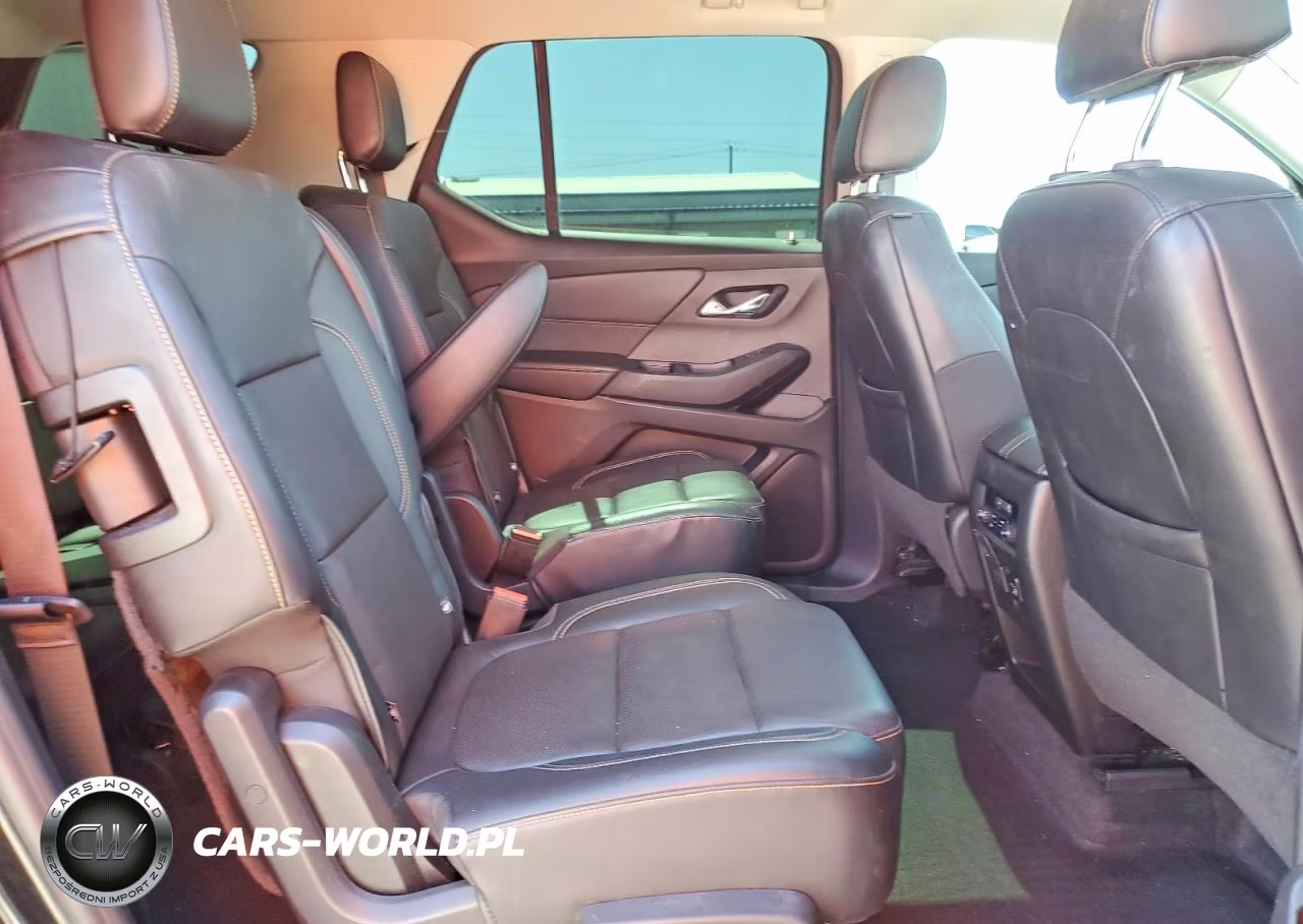 2018 Chevrolet Traverse Premier VIN:1GNEVJKW8JJ113860 - 11