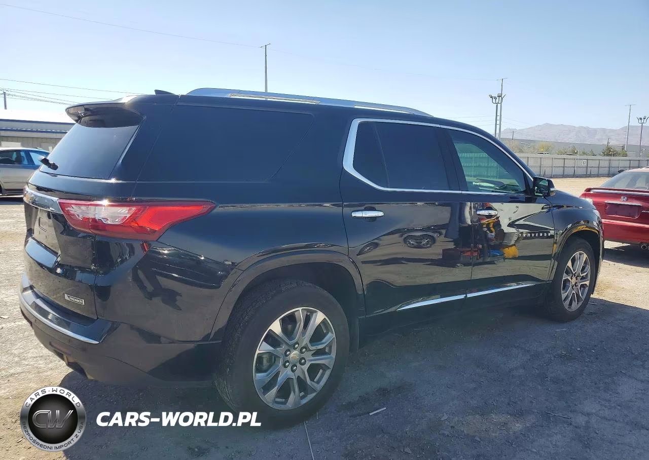 2018 Chevrolet Traverse Premier VIN:1GNEVJKW8JJ113860 - 3