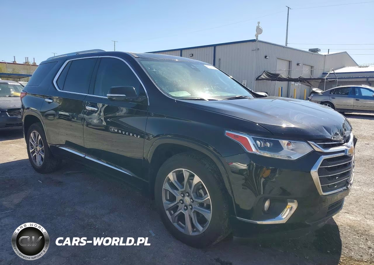 2018 Chevrolet Traverse Premier VIN:1GNEVJKW8JJ113860 - 4