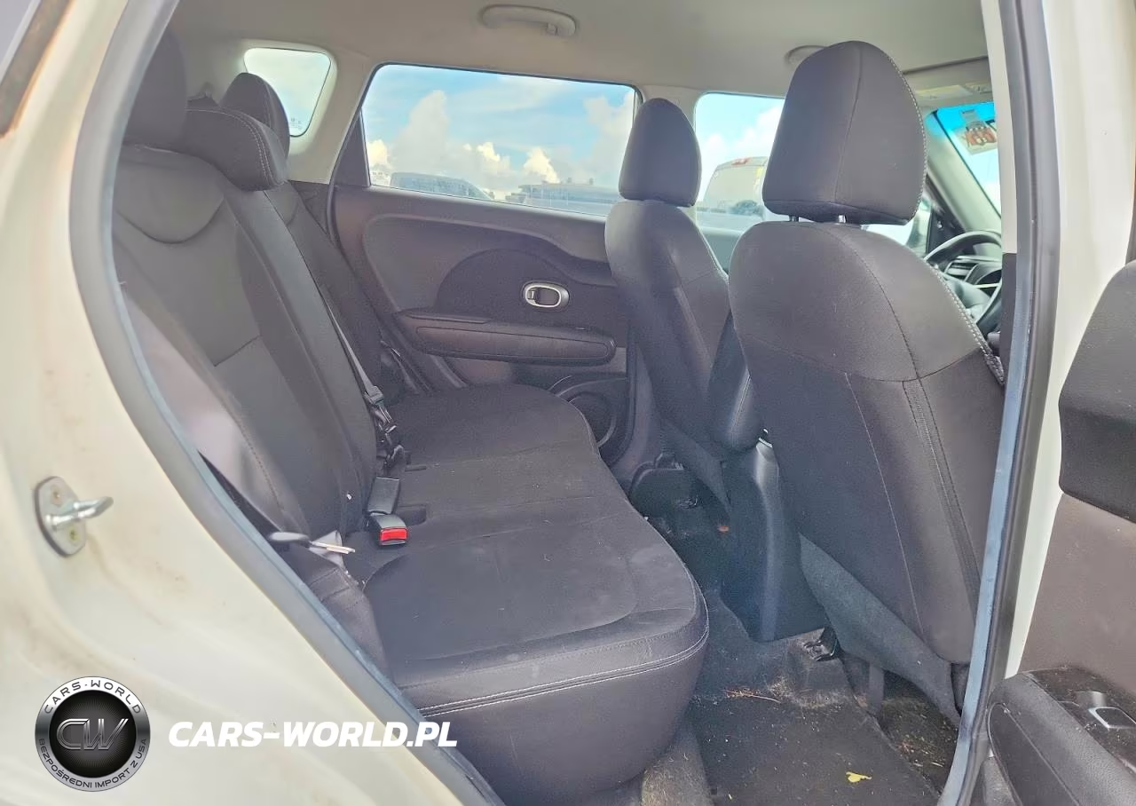 2018 Kia Soul Base VIN:KNDJN2A22J7572519 - 10