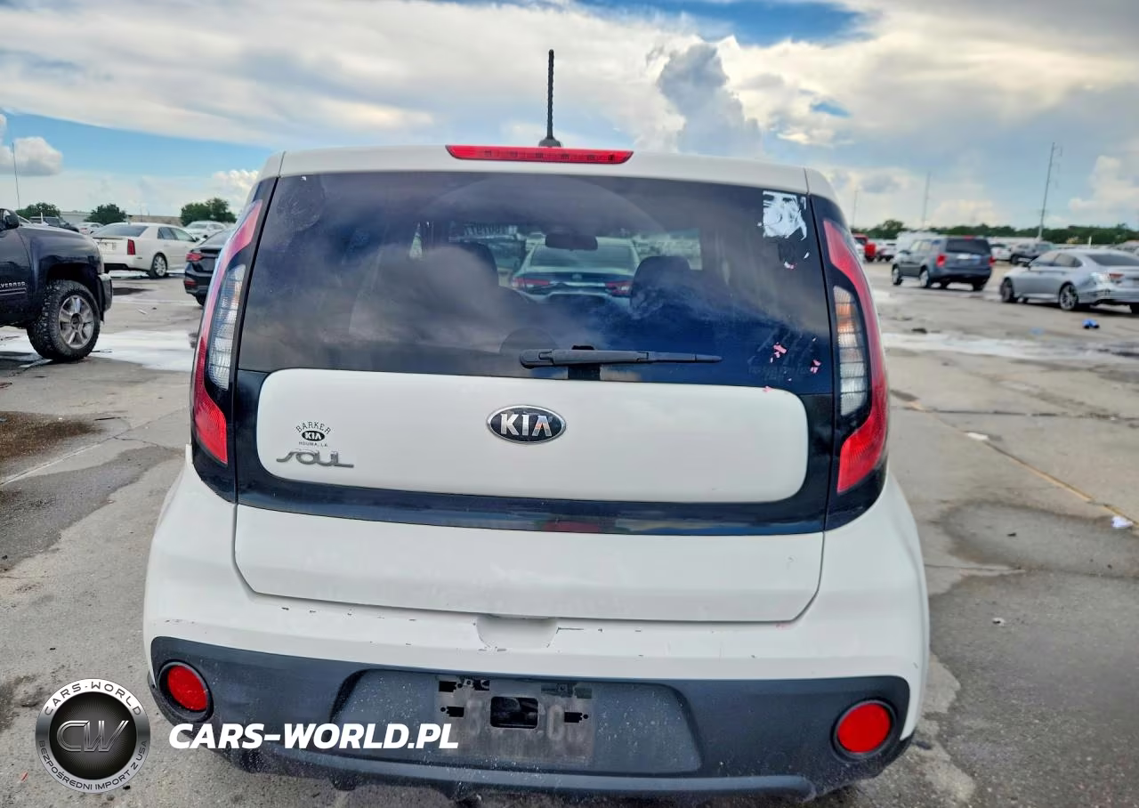 2018 Kia Soul Base VIN:KNDJN2A22J7572519 - 6