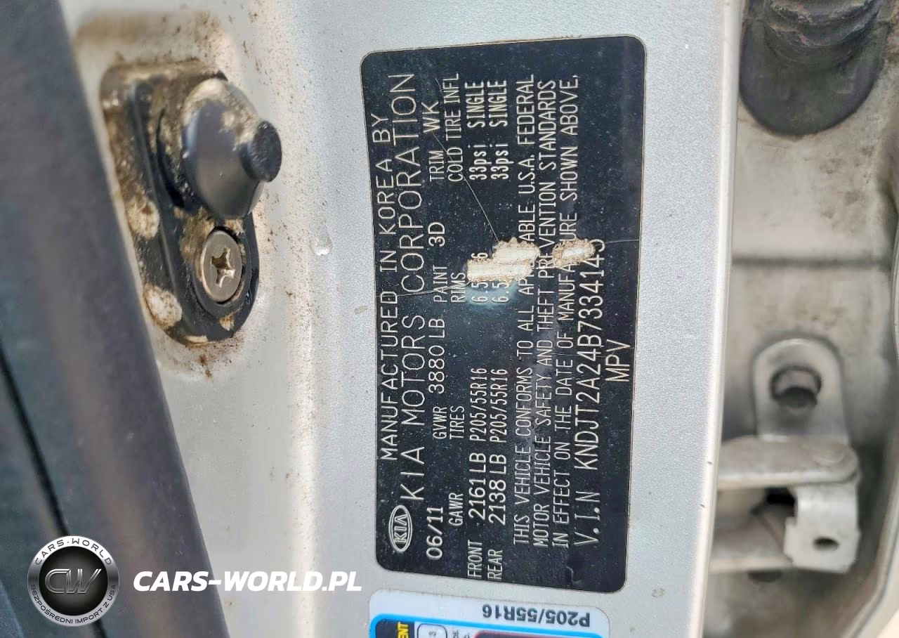 2011 Kia Soul + VIN:KNDJT2A24B7334145 - 12
