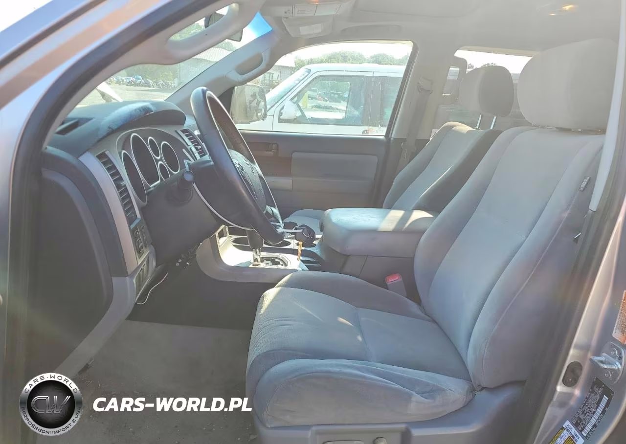 2010 Toyota Sequoia Sr5 VIN:5TDZM5G1XAS001565 - 7