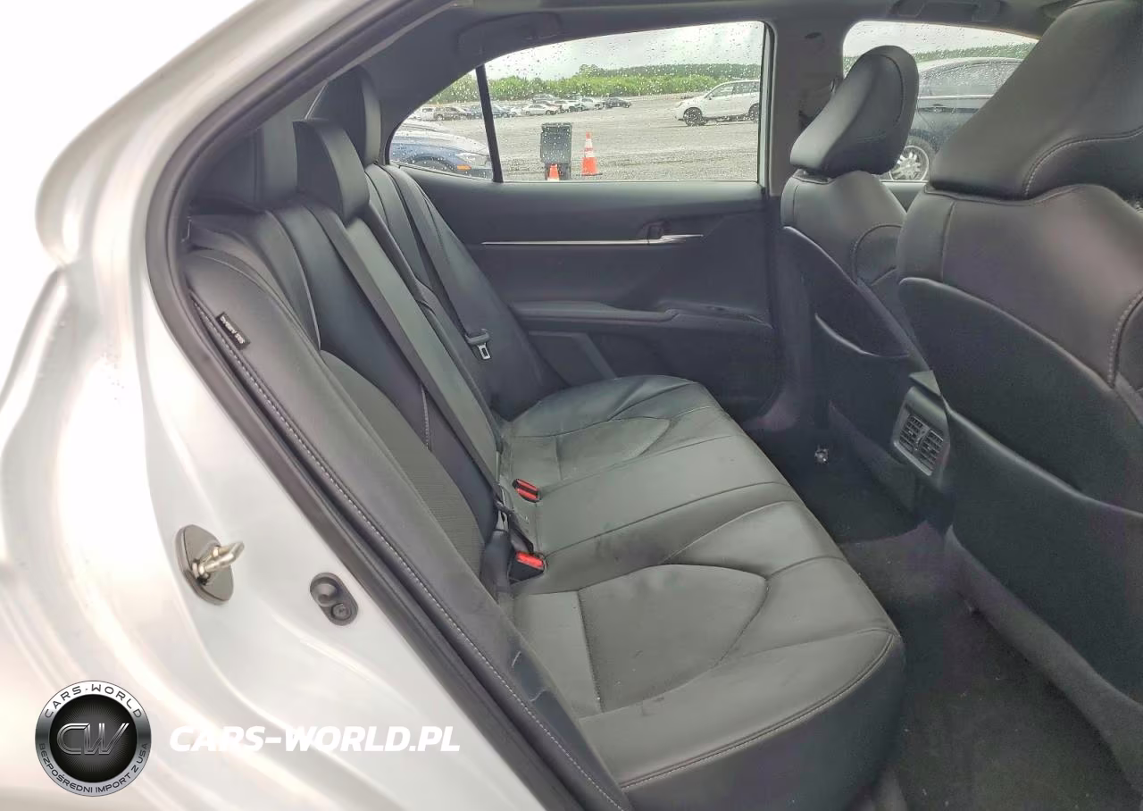 2020 Toyota Camry Xse VIN:4T1K61AK9LU953344 - 10