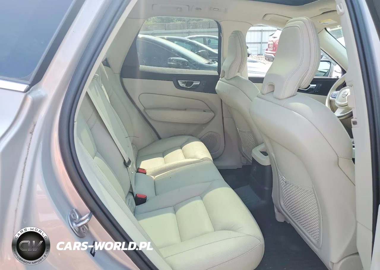 2022 Volvo Xc60 T8 Recharge Inscription Express VIN:YV4H60DZ0N1070400 - 11