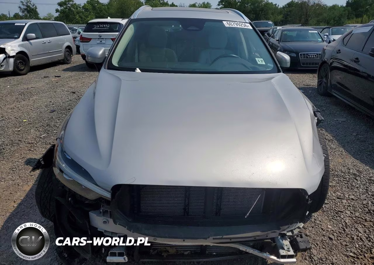 2022 Volvo Xc60 T8 Recharge Inscription Express VIN:YV4H60DZ0N1070400 - 5
