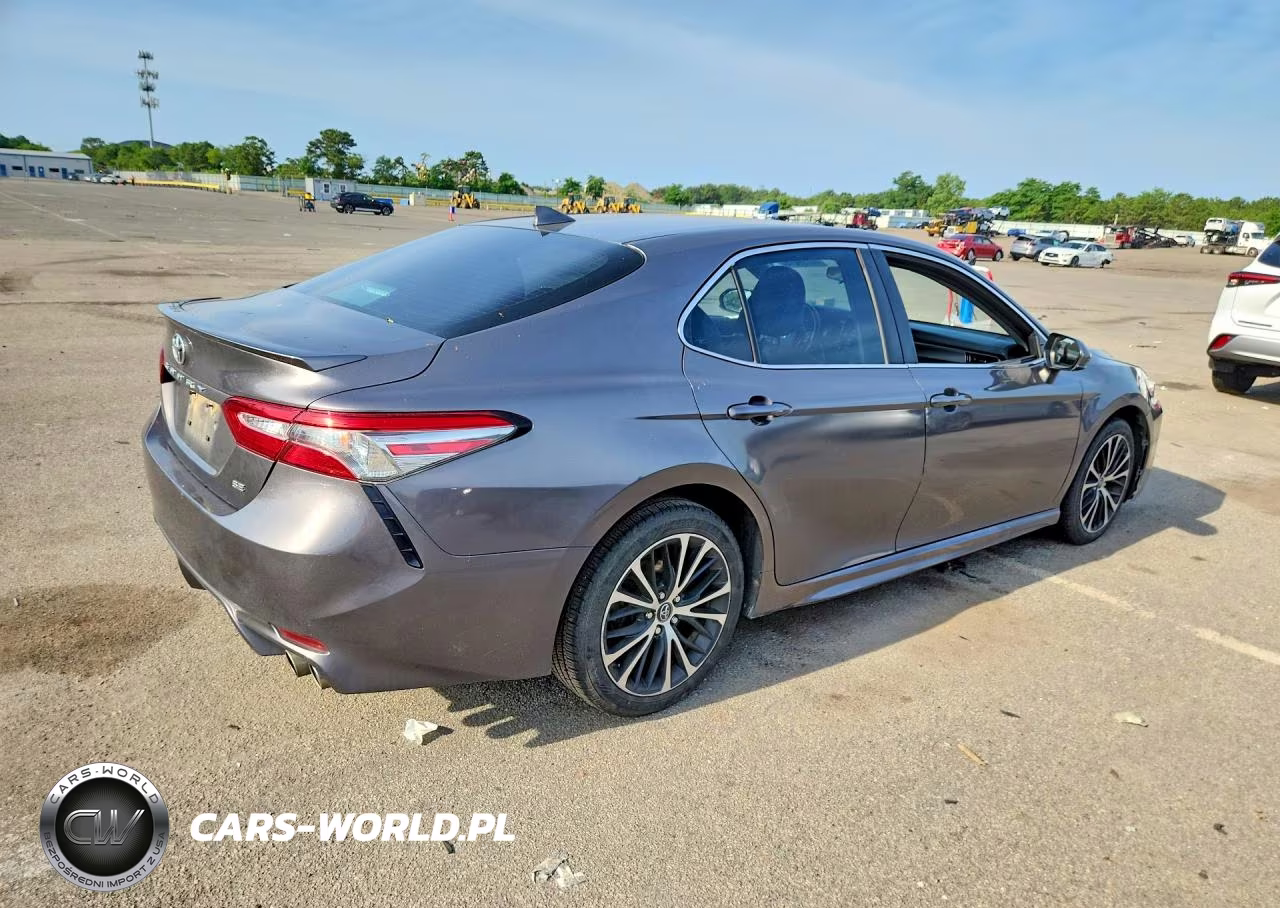 2019 Toyota Camry Se VIN:4T1B11HK8KU238798 - 3