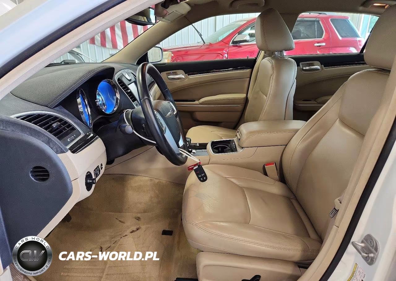 2013 Chrysler 300 VIN:2C3CCARG0DH558768 - 7