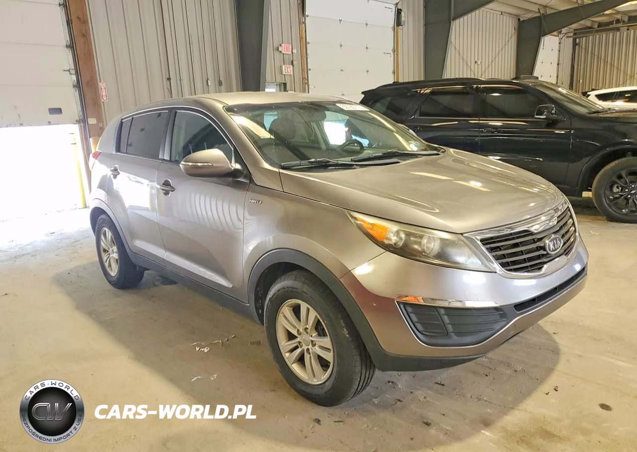 2011 Kia Sportage Lx VIN:KNDPBCA29B7102272 - 4