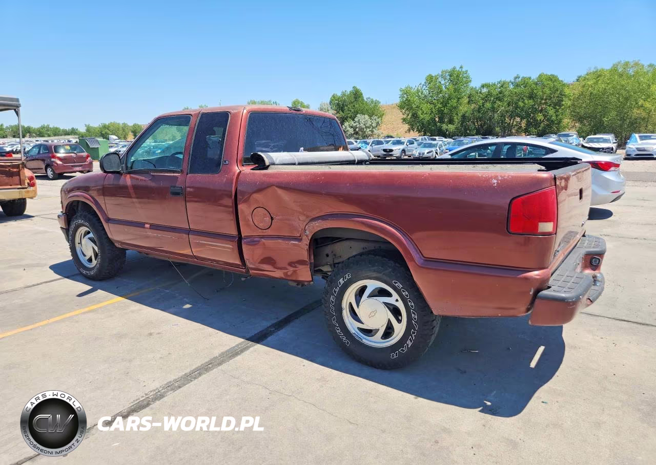 1998 Chevrolet S Truck S10 VIN:1GCDT19X2W8117748 - 2