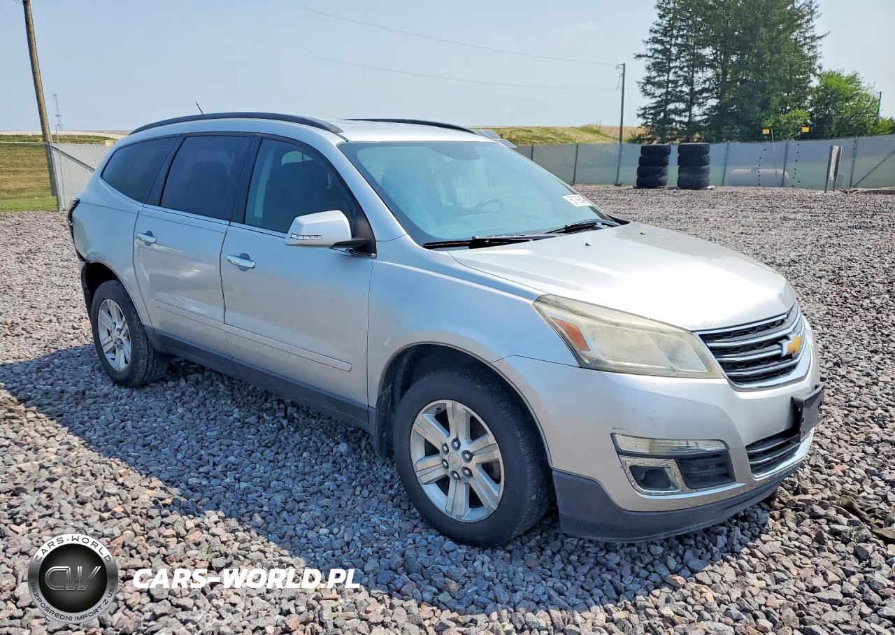 2014 Chevrolet Traverse Lt VIN:1GNKRGKD2EJ240893 - 4