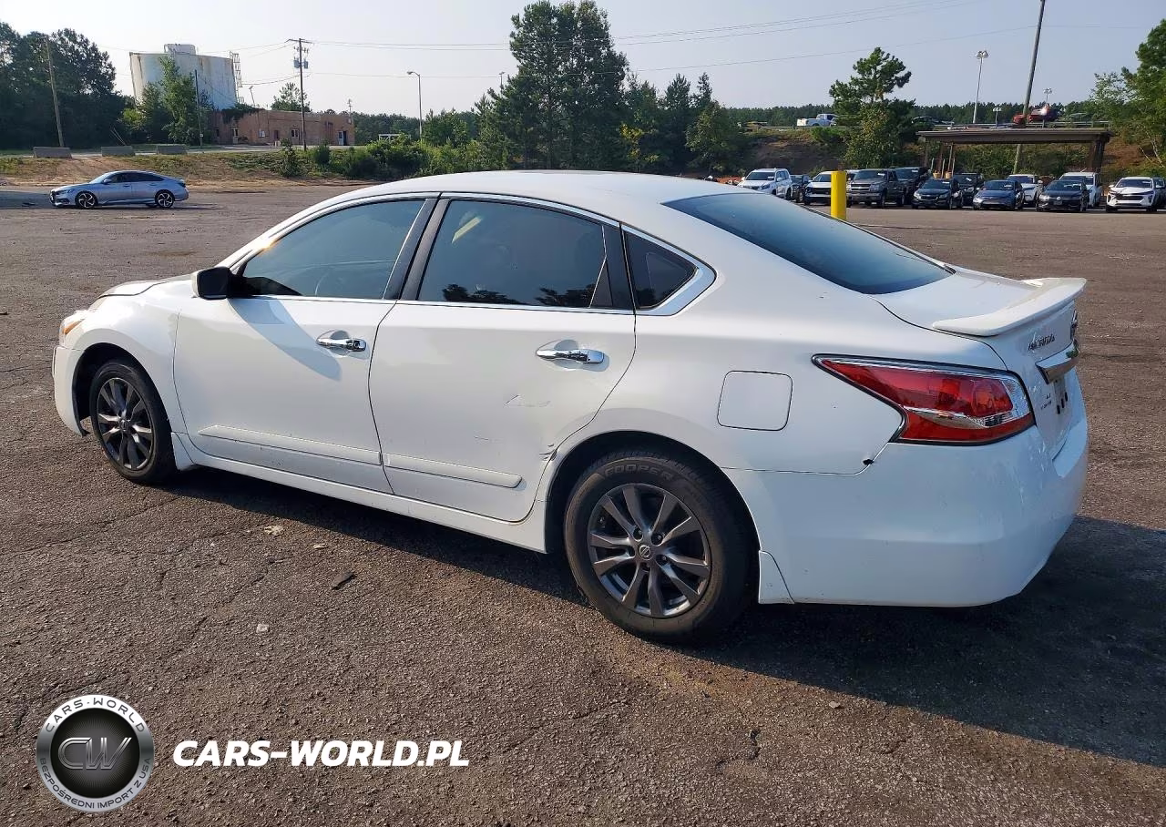 2015 Nissan Altima 2.5 S VIN:1N4AL3AP2FN405660 - 2