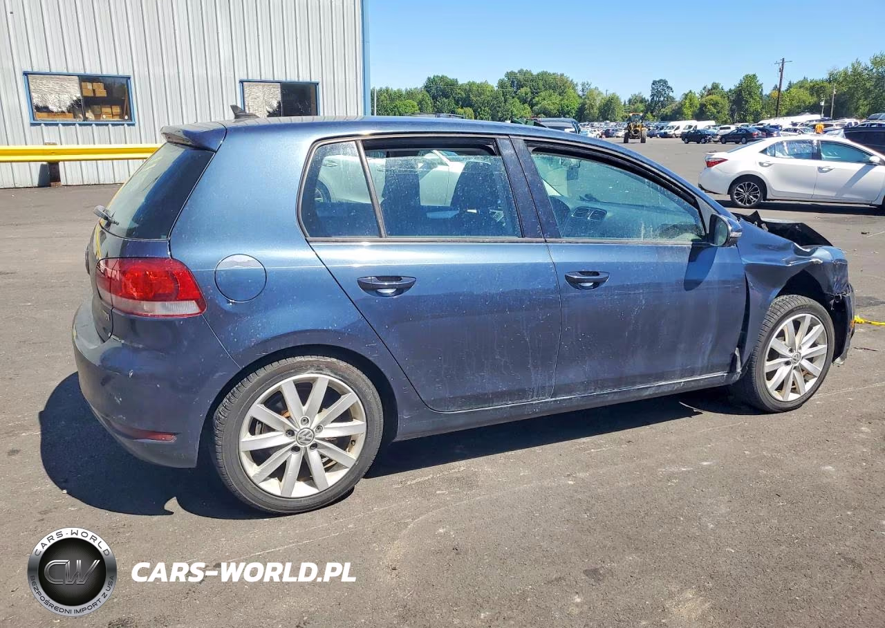 2011 Volkswagen Golf VIN:WVWDM9AJ5BW101858 - 3
