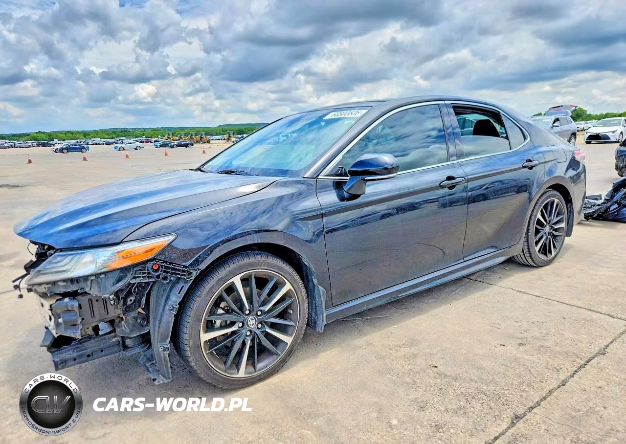 2018 Toyota Camry Xse – zdjęcie 1 z 13