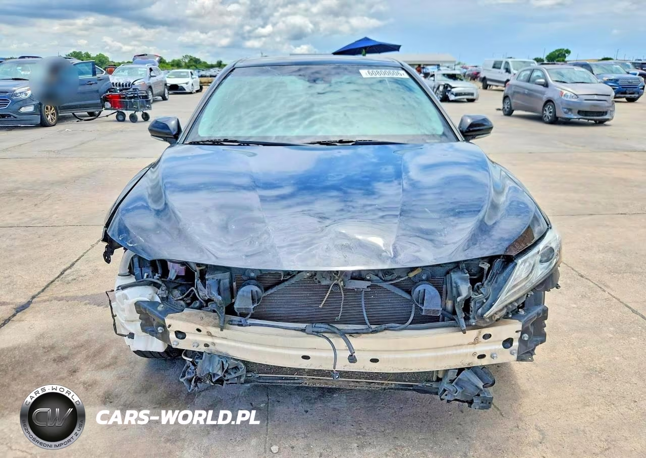 2018 Toyota Camry Xse VIN:4T1B61HKXJU023309 - 5