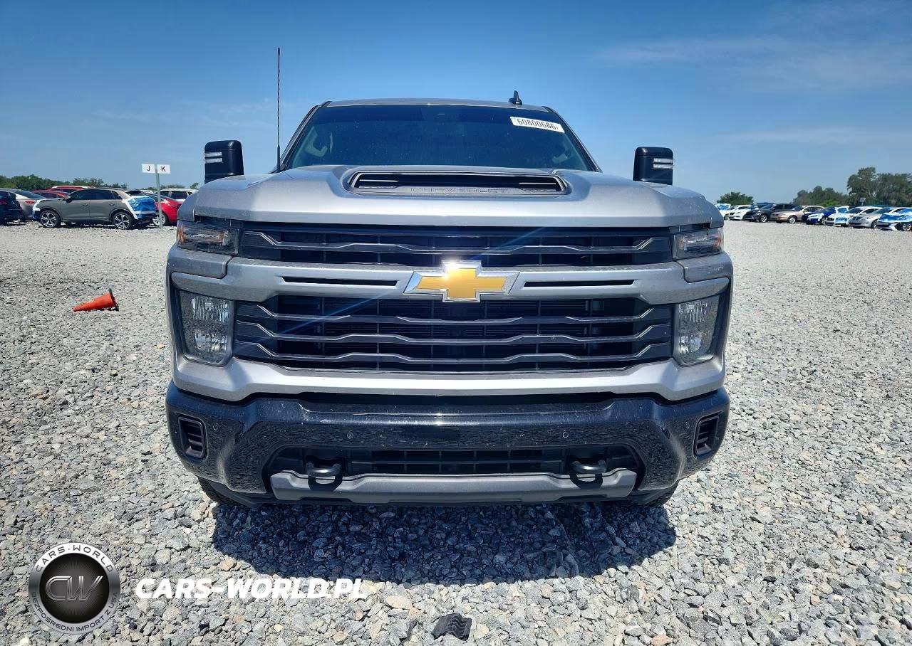 2026 Chevrolet Silverado K2500 Custom VIN:1GC4KME78TF155289 - 5