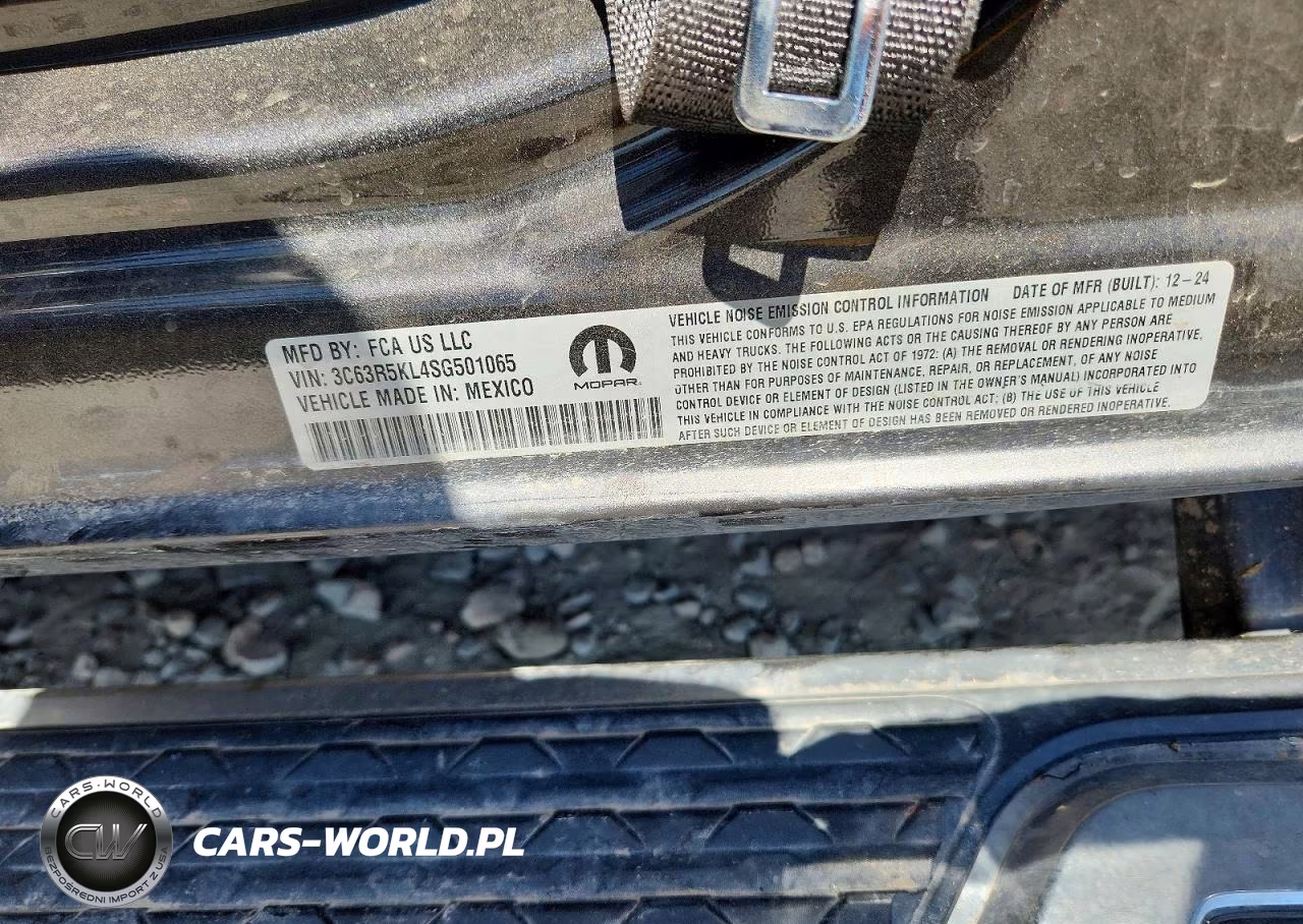 2025 Ram 2500 Laramie VIN:3C63R5KL4SG501065 - 13