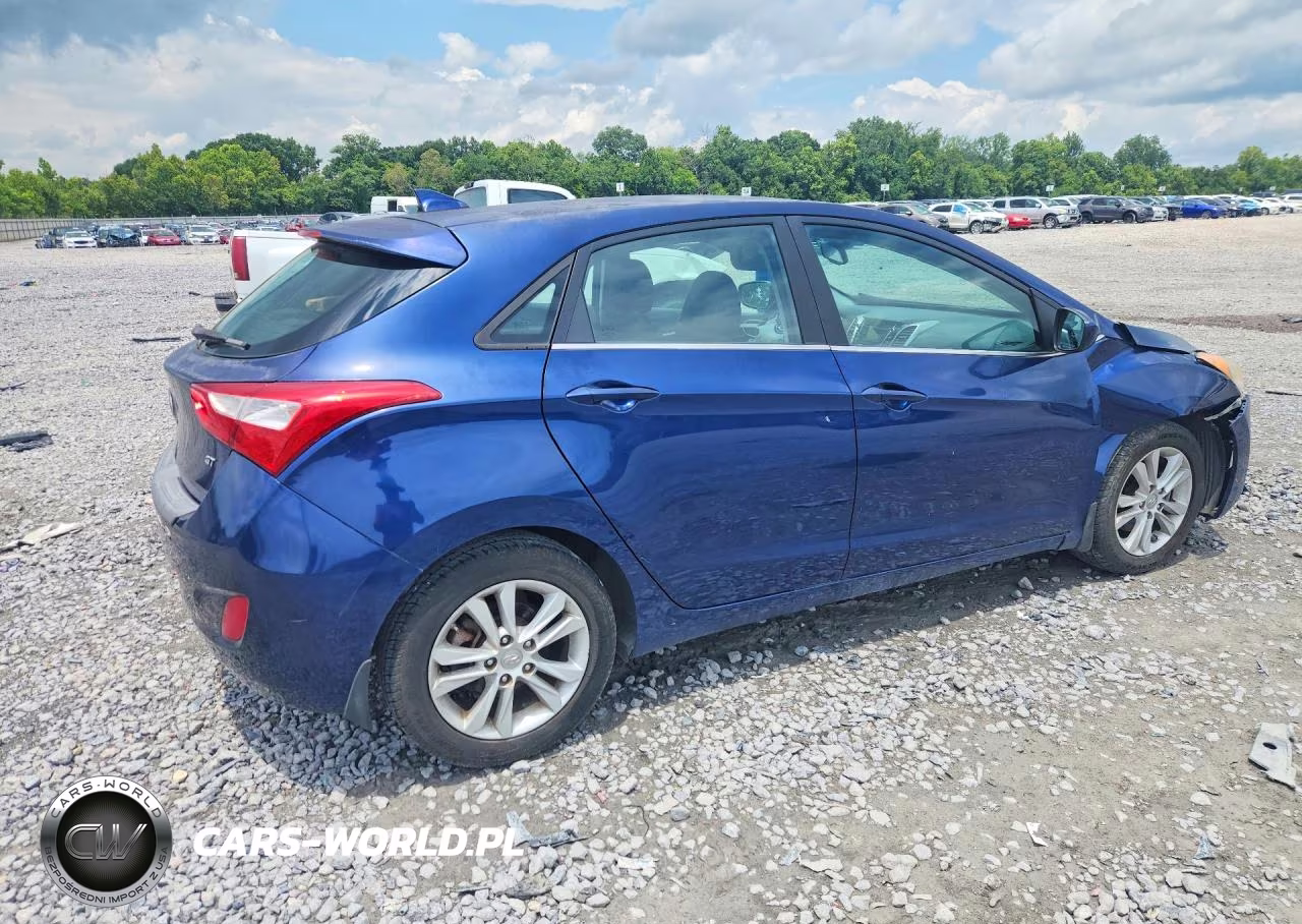 2013 Hyundai Elantra Gt Base VIN:KMHD35LE6DU062901 - 3