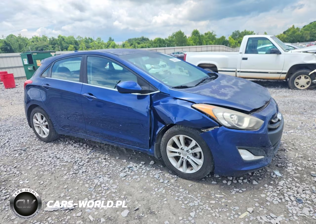 2013 Hyundai Elantra Gt Base VIN:KMHD35LE6DU062901 - 4