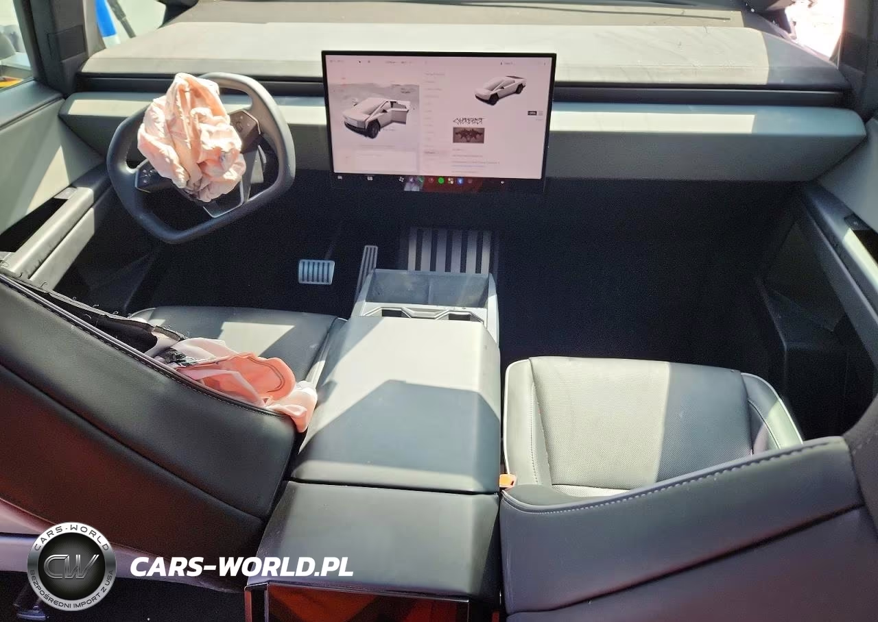 2025 Tesla Cybertruck VIN:7G2CEHEEXSA062120 - 8