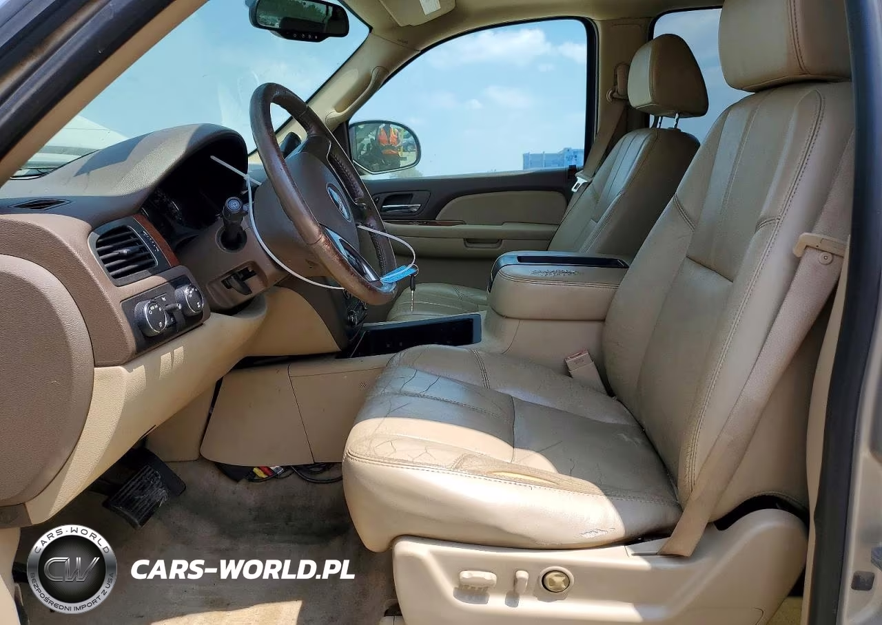 2007 GMC Yukon VIN:1GKFK13077J389055 - 7