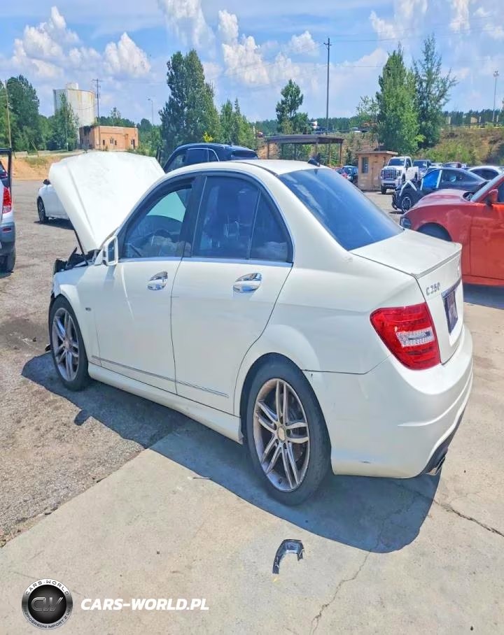 2012 Mercedes-Benz C 250 VIN:WDDGF4HB2CR223253 - 2