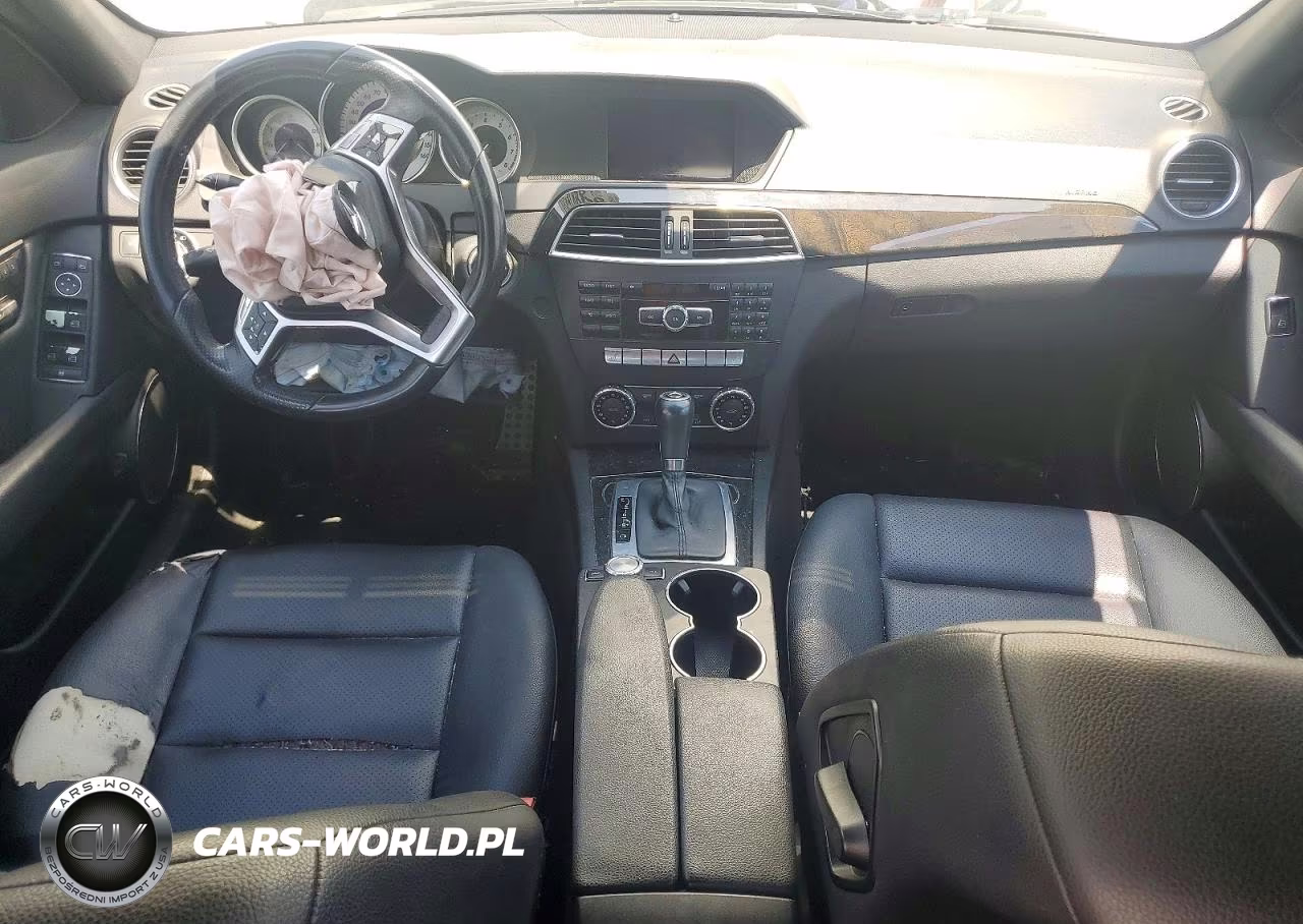 2012 Mercedes-Benz C 250 VIN:WDDGF4HB2CR223253 - 8