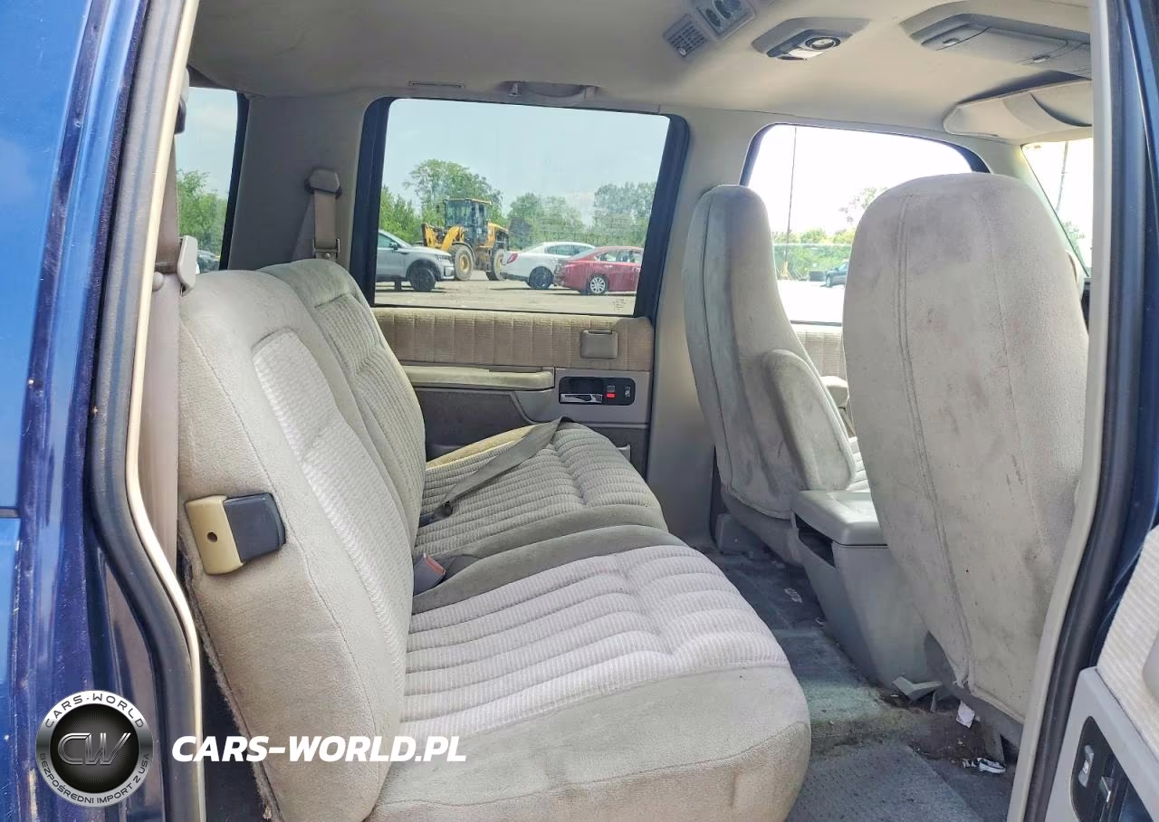 1994 Chevrolet Suburban K1500 VIN:1GNFK16K7RJ420372 - 11