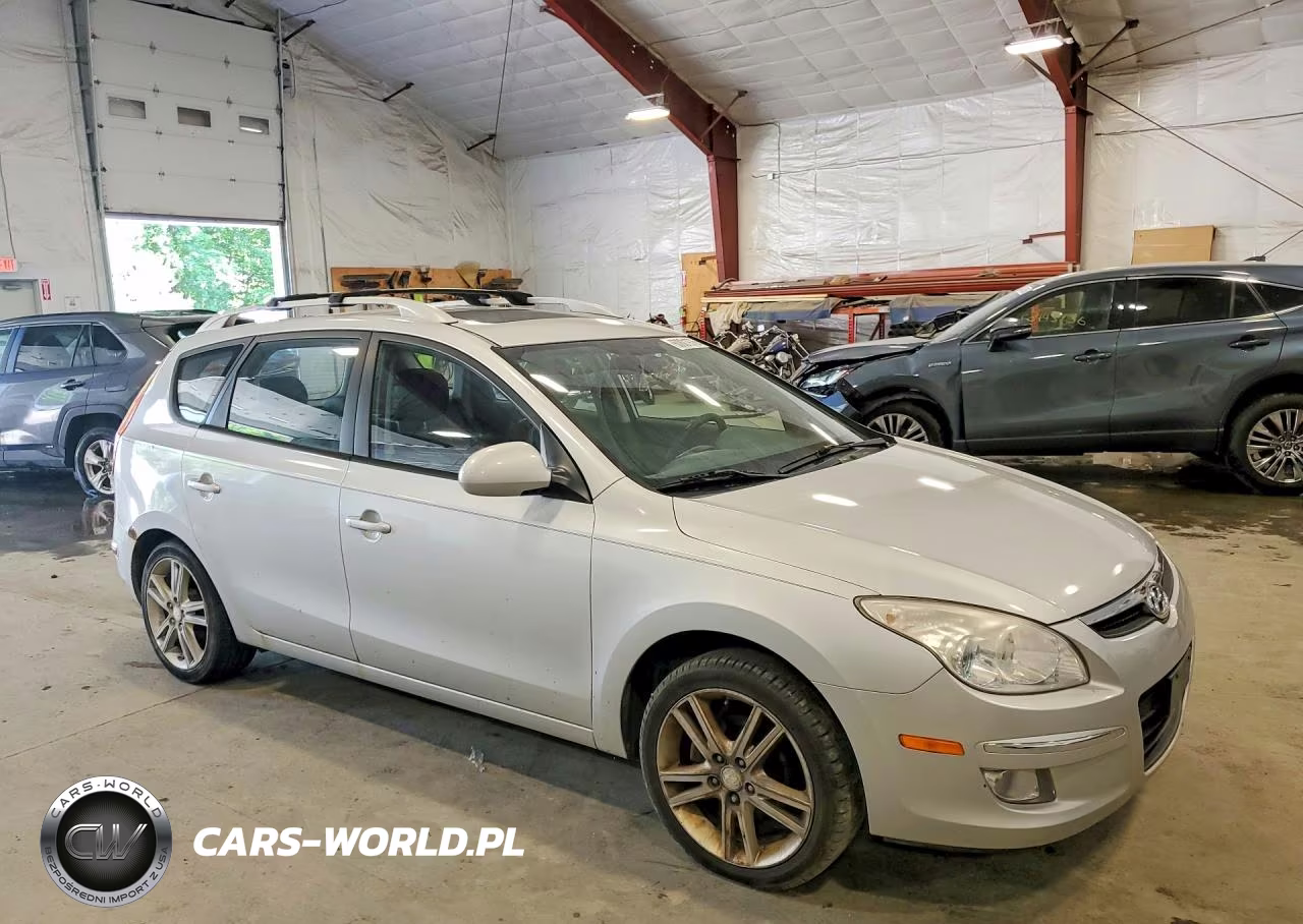2011 Hyundai Elantra Touring Se VIN:KMHDC8AE6BU096547 - 4