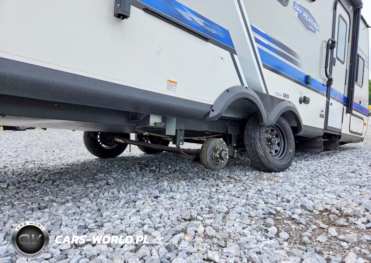 2019 Jayco Jay Feather Camper VIN:1UJBJHBL2K1JB0309 - 9
