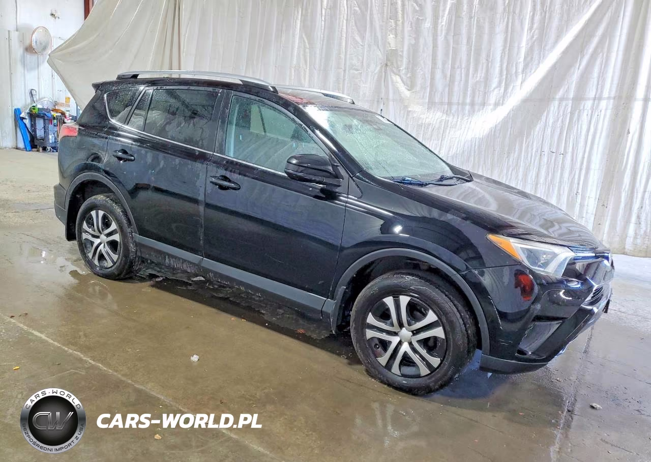 2017 Toyota Rav4 Le VIN:2T3BFREV1HW625322 - 4
