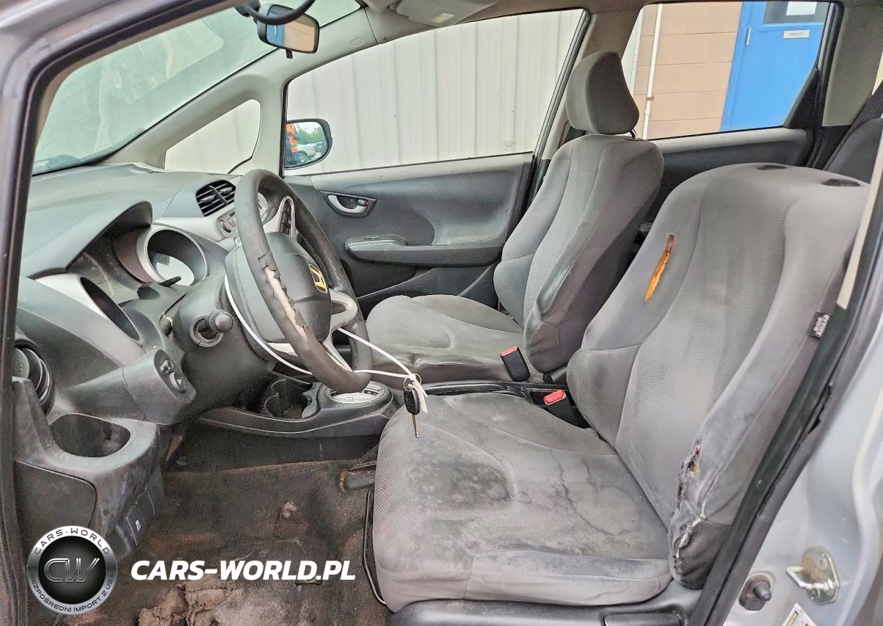 2012 Honda Fit VIN:JHMGE8H38CS002129 - 7