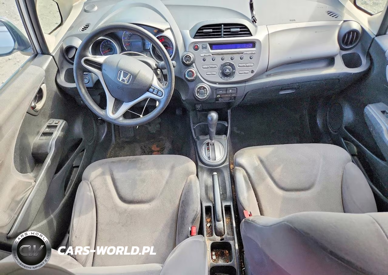 2013 Honda Fit VIN:JHMGE8H30DC049019 - 8