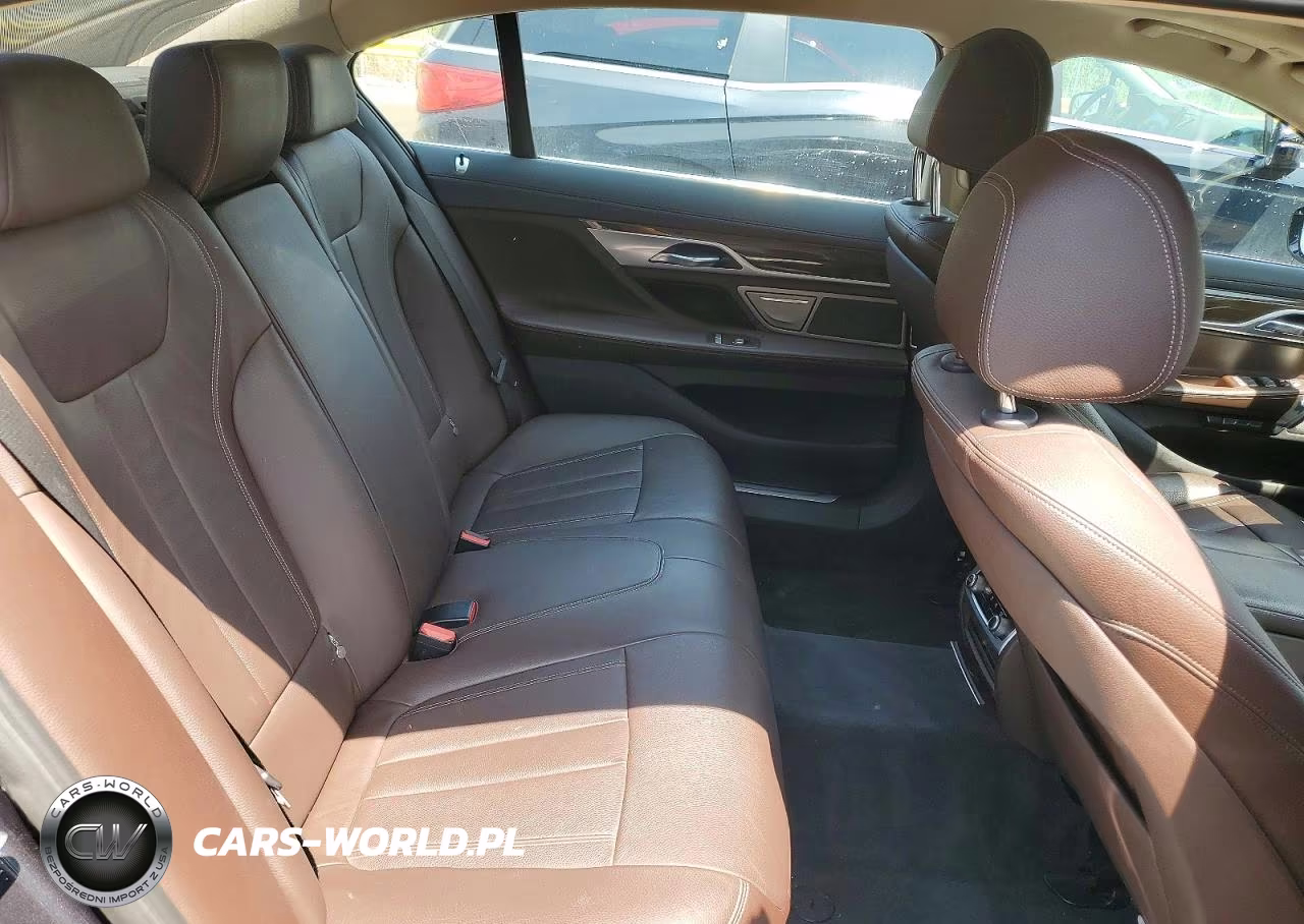2018 BMW 740 Xi VIN:WBA7E4C54JGV23896 - 10