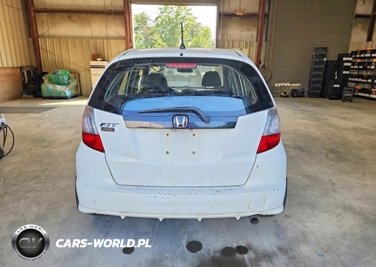 2013 Honda Fit VIN:JHMGE8H39DC037029 - 6