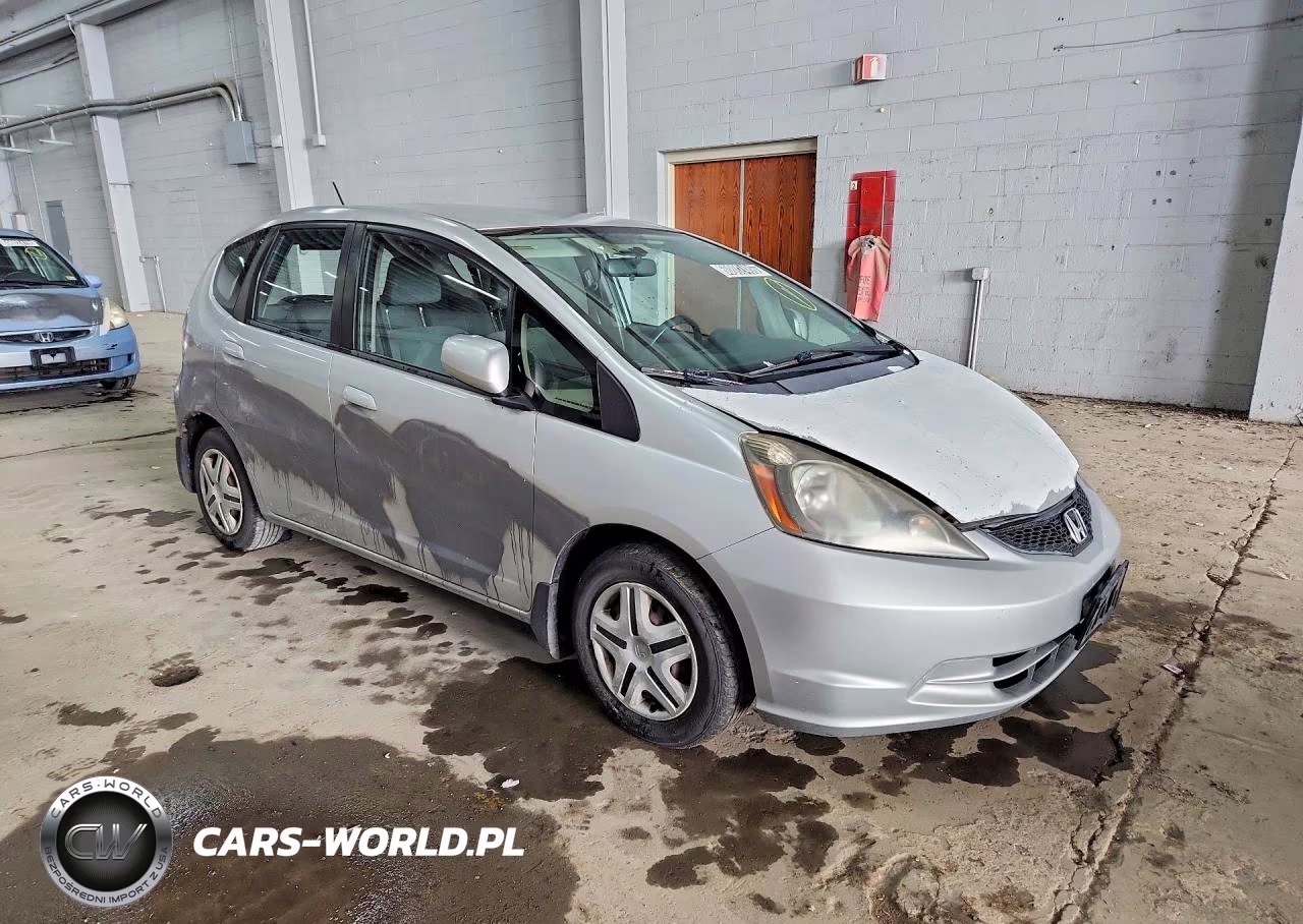2012 Honda Fit VIN:JHMGE8H34CS003598 - 4