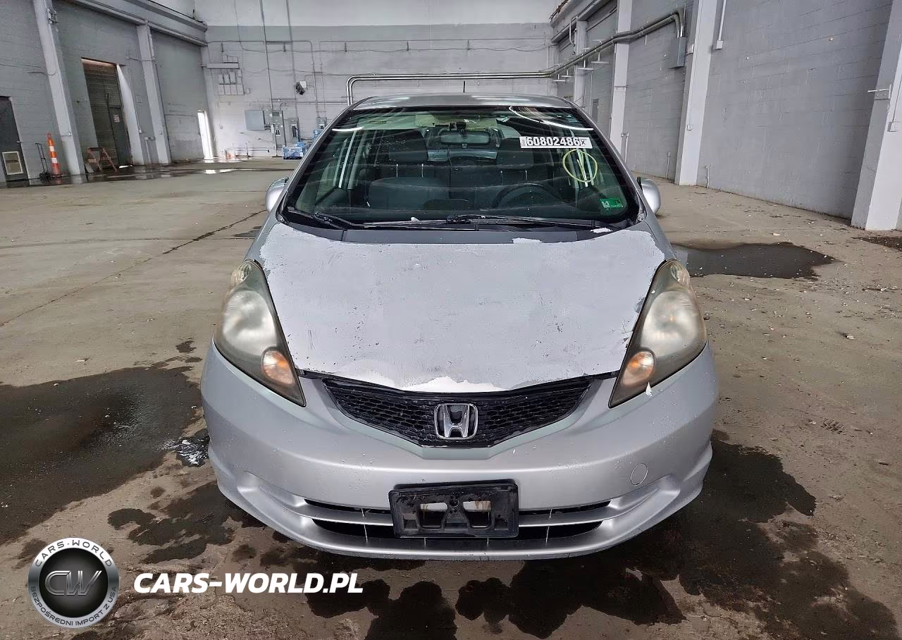 2012 Honda Fit VIN:JHMGE8H34CS003598 - 5