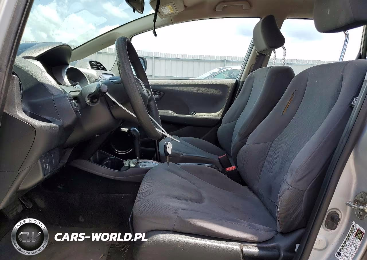 2012 Honda Fit VIN:JHMGE8H34CS003598 - 7
