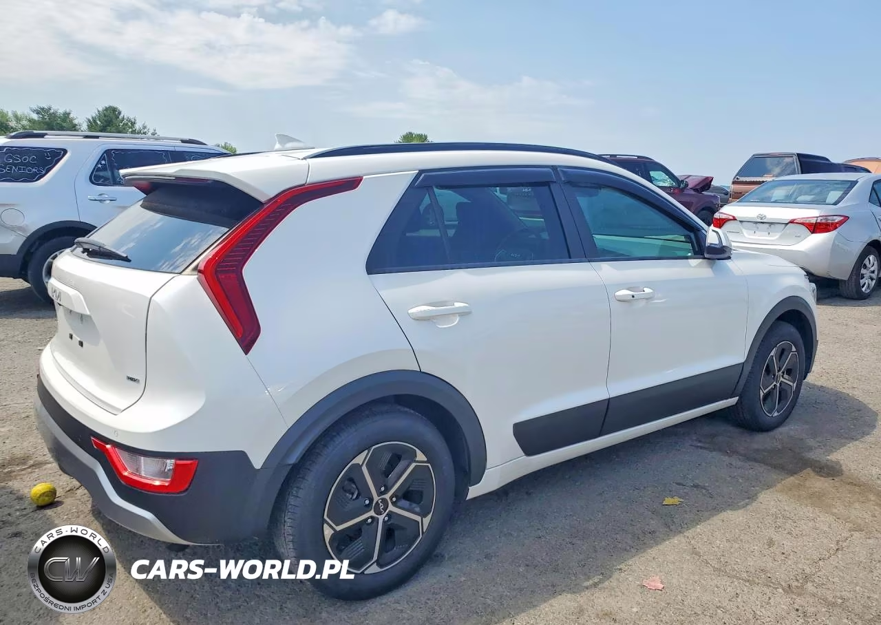 2025 Kia Niro Ex VIN:KNDCR3LE5S5229193 - 3