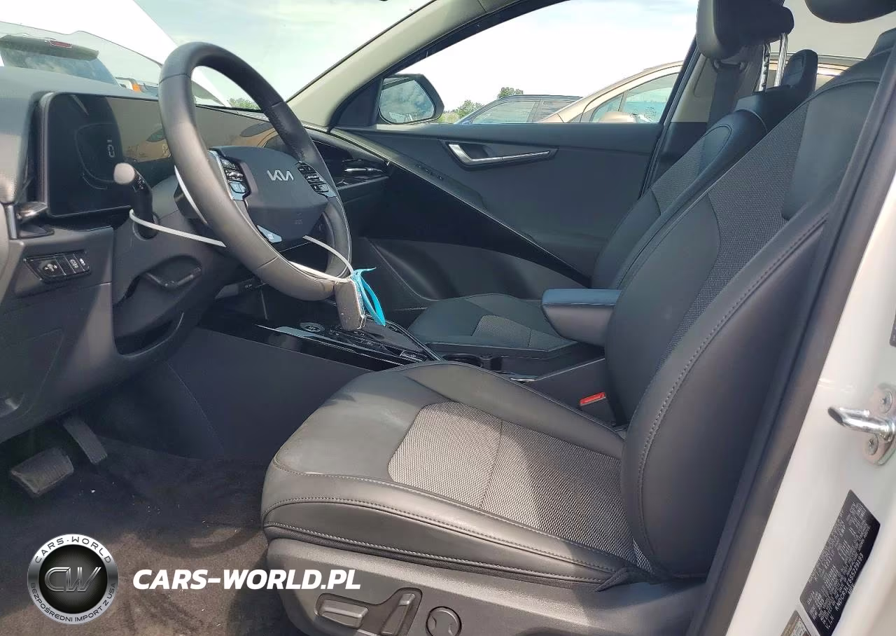 2025 Kia Niro Ex VIN:KNDCR3LE5S5229193 - 7