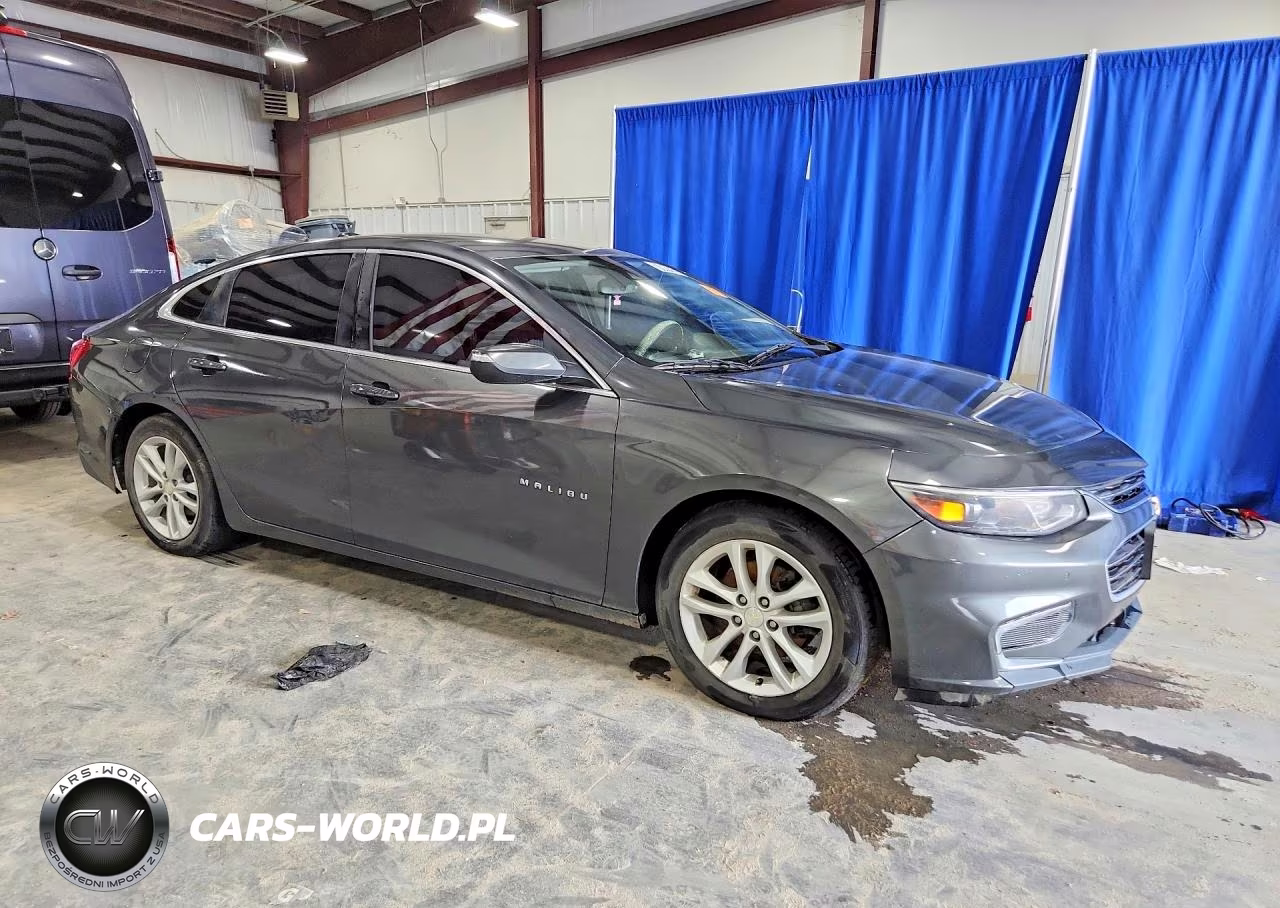 2018 Chevrolet Malibu Lt VIN:1G1ZD5ST3JF214617 - 4