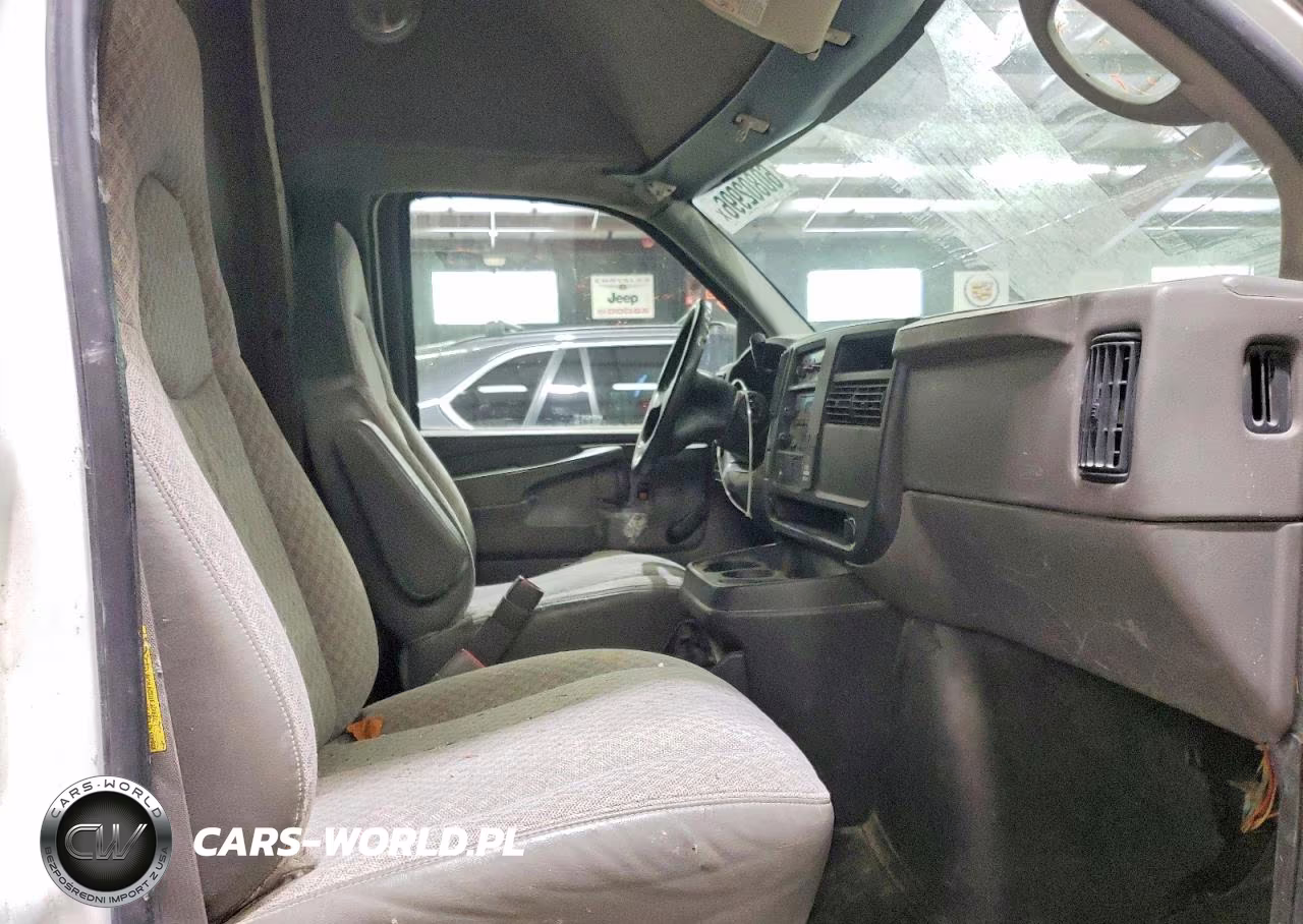2006 Chevrolet Express G3500 VIN:1GBHG31U761190226 - 11