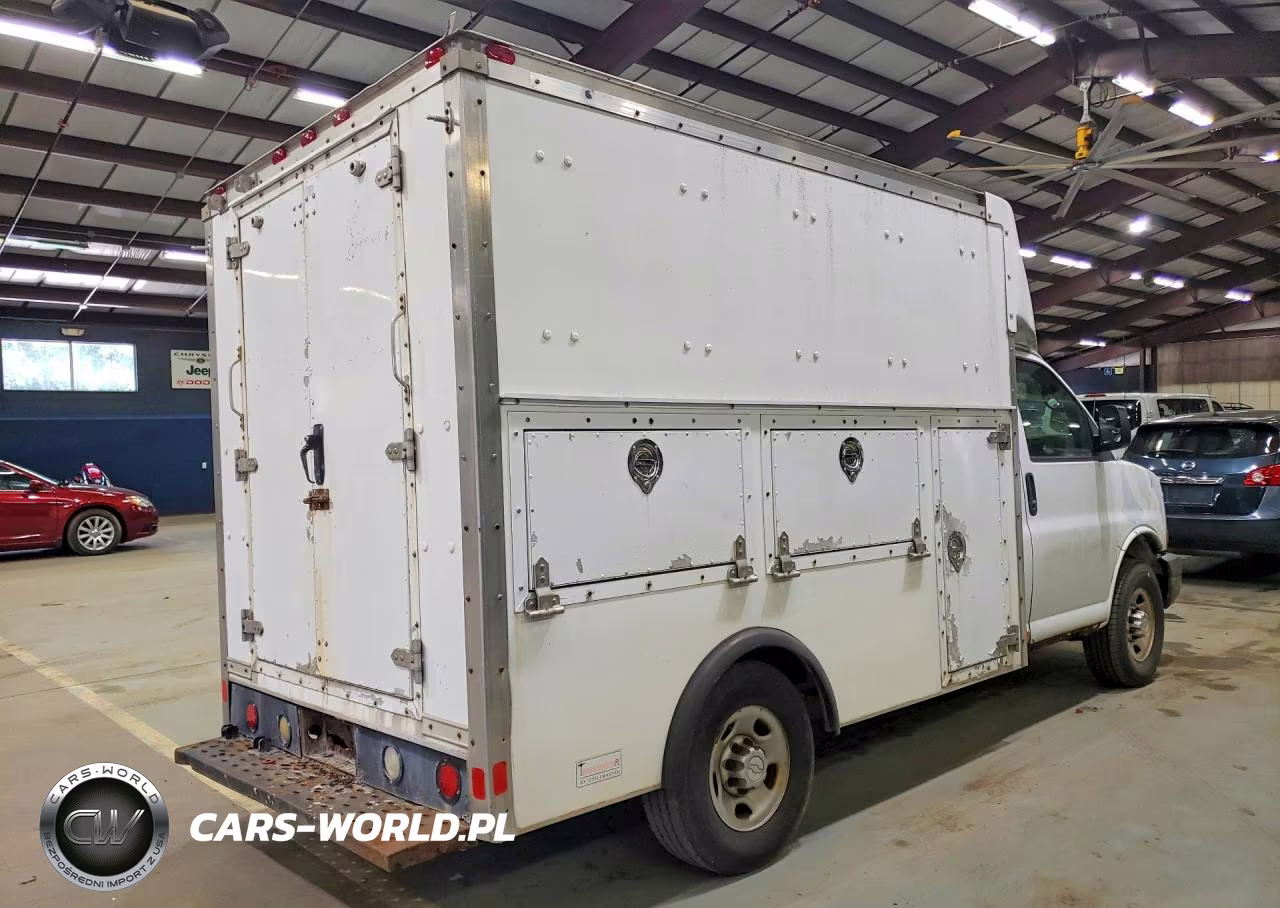 2006 Chevrolet Express G3500 VIN:1GBHG31U761190226 - 3