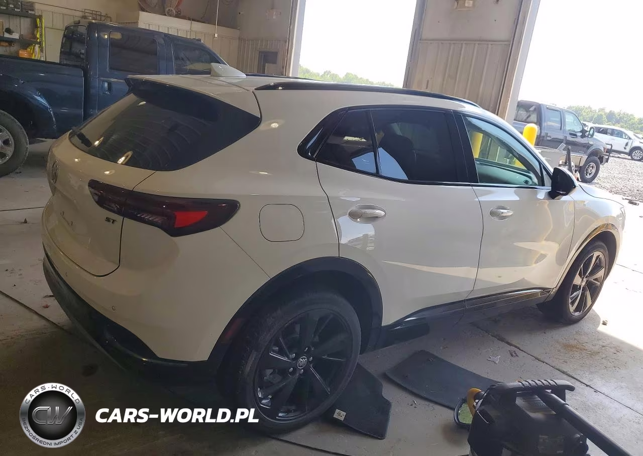 2023 Buick Envision Preferred VIN:LRBFZMR48PD024531 - 3