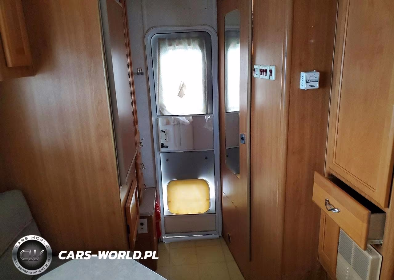 2005 Lance Camper VIN:00000000000156179 - 5