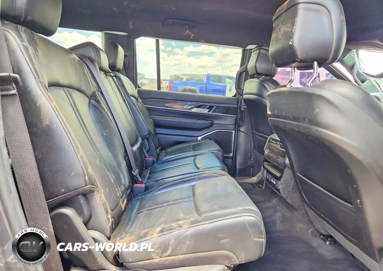 2022 Jeep Wagoneer Series Ii VIN:1C4SJUBT9NS109217 - 11