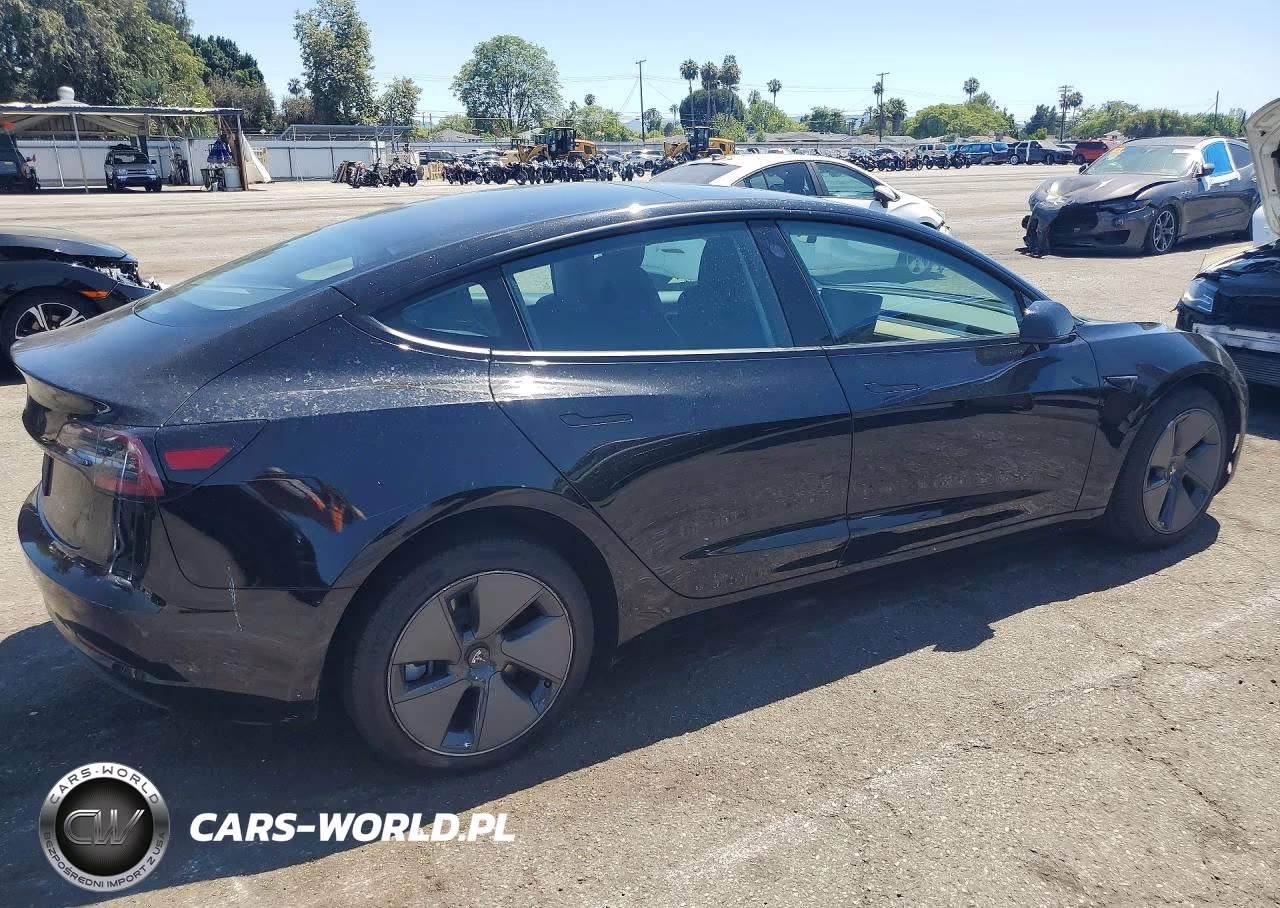 2021 Tesla Model 3 VIN:5YJ3E1EA7MF074710 - 3