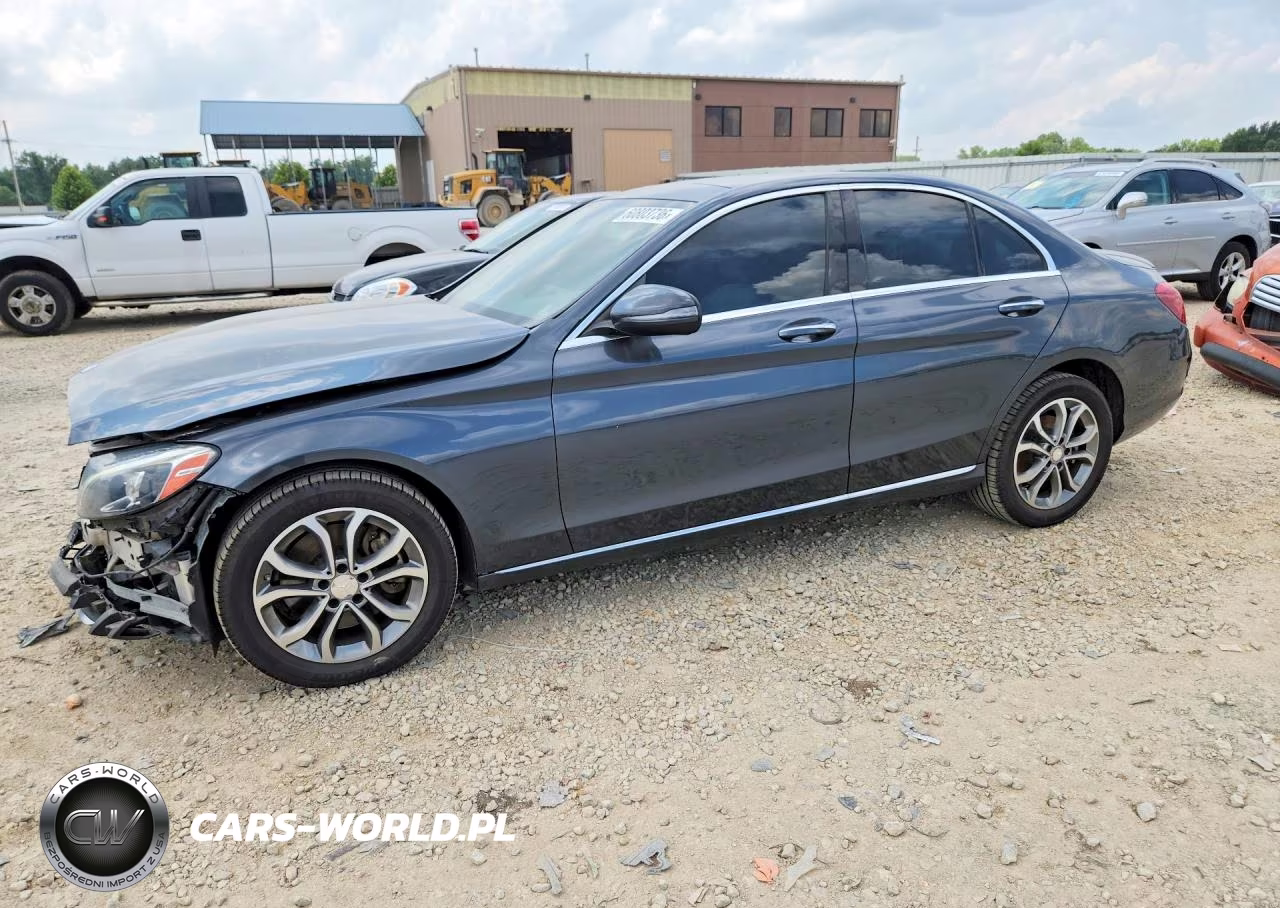 2016 Mercedes-Benz C 300 4Matic – zdjęcie 1 z 12